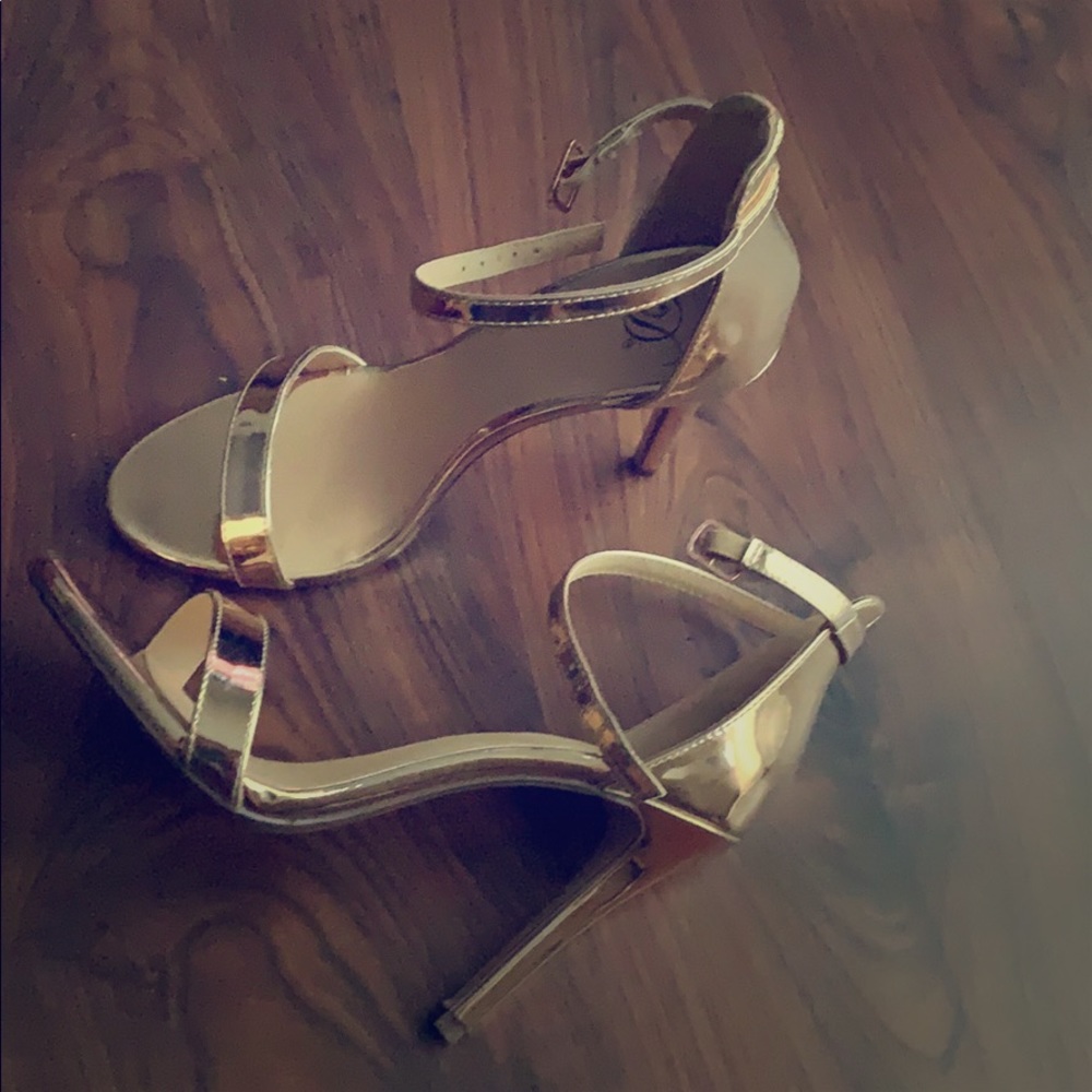 Rose Gold heel